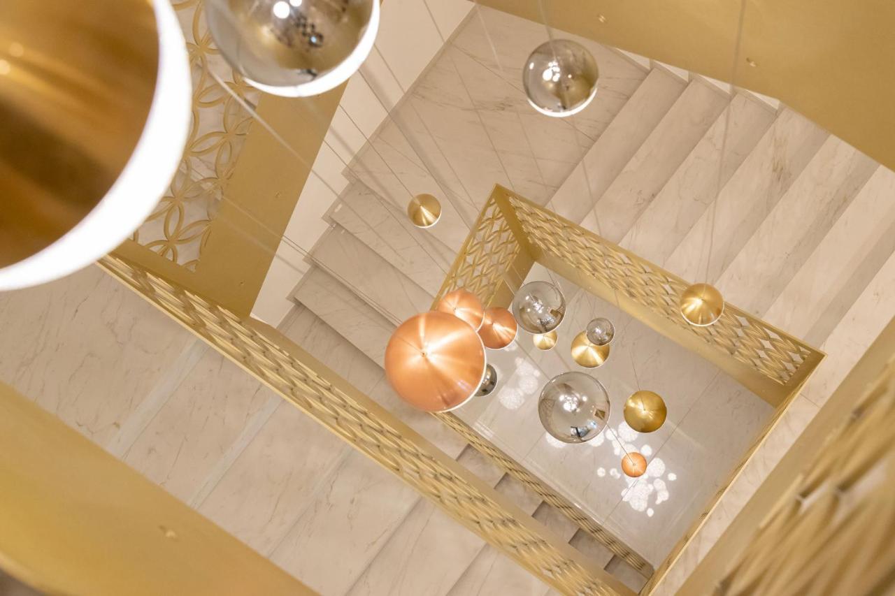 Nice Living Neue- Moderne Apartments Im Herzen Von Brixen - Kostenlose Brixencard - Ideal Fuer Familien, Paare, Geschaeftsreisende Und Allen Urlaubs Hungrigen Екстер'єр фото