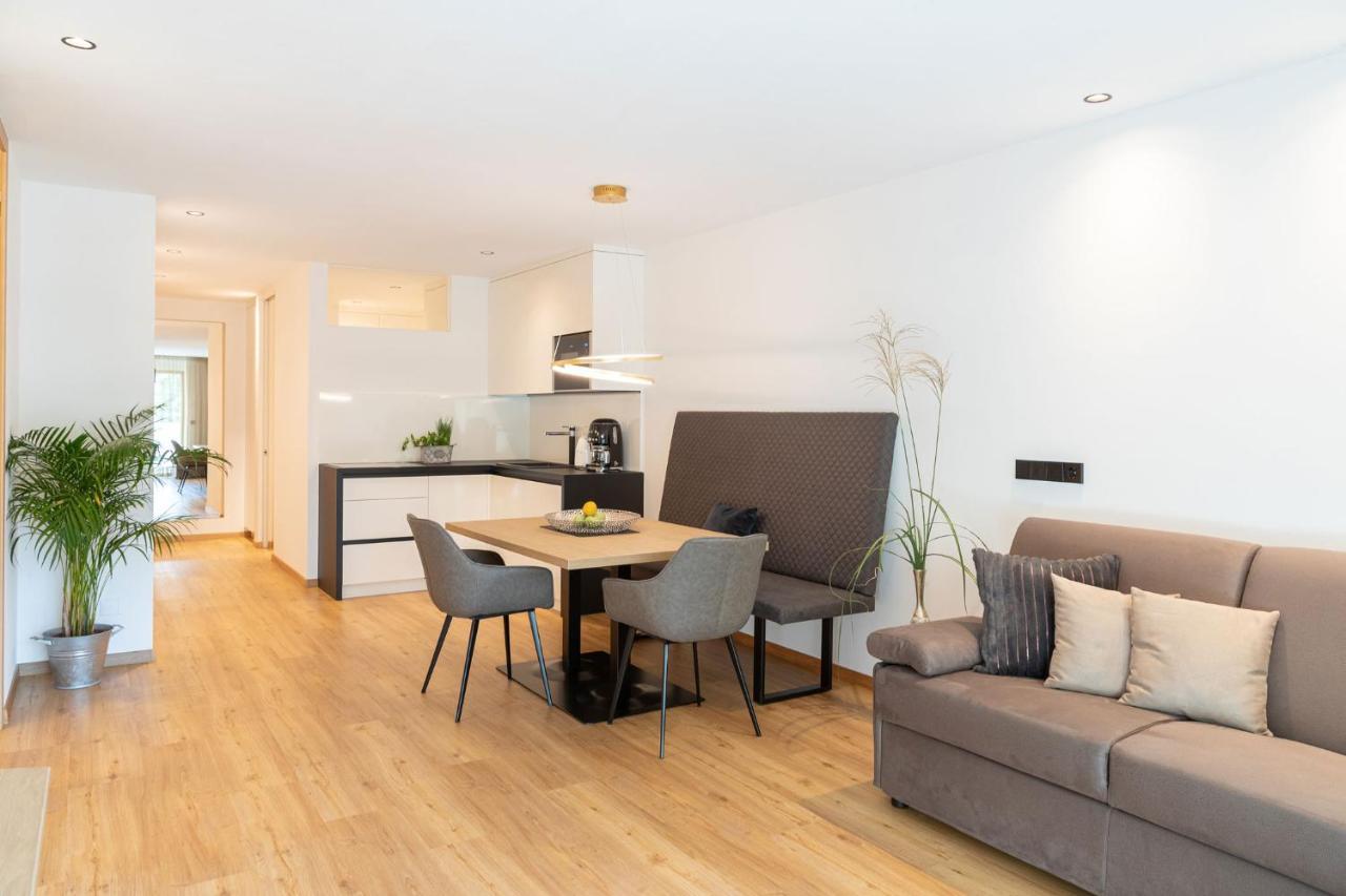 Nice Living Neue- Moderne Apartments Im Herzen Von Brixen - Kostenlose Brixencard - Ideal Fuer Familien, Paare, Geschaeftsreisende Und Allen Urlaubs Hungrigen Екстер'єр фото
