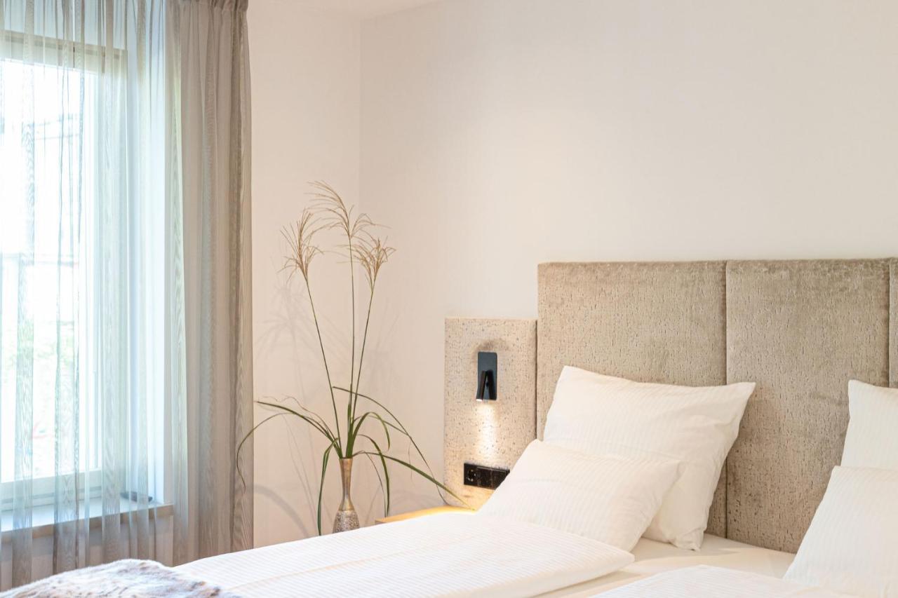 Nice Living Neue- Moderne Apartments Im Herzen Von Brixen - Kostenlose Brixencard - Ideal Fuer Familien, Paare, Geschaeftsreisende Und Allen Urlaubs Hungrigen Екстер'єр фото